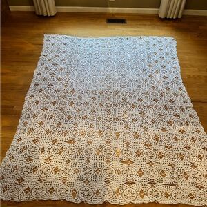 Antique White Hand Crocheted Blanket/Tablecloth/Coverlet